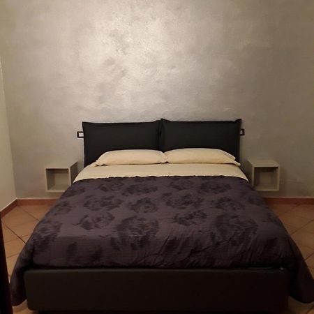 Casa Vacanze Martina & Diana อาออสตา ภายนอก รูปภาพ