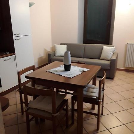 Casa Vacanze Martina & Diana อาออสตา ภายนอก รูปภาพ